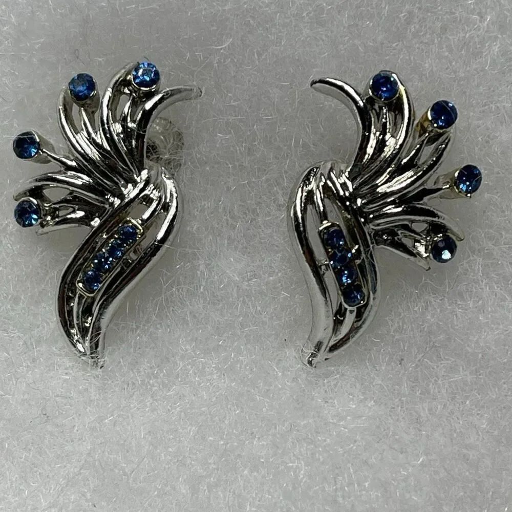 Vintage Coro screw-back climber style earrings